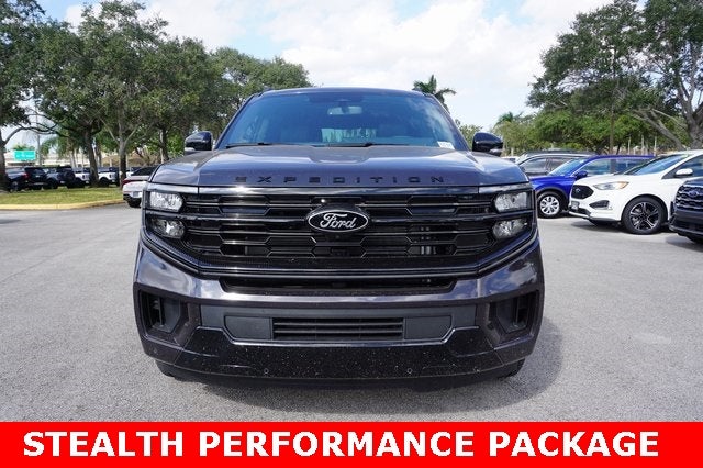 2025 Ford Expedition Platinum®