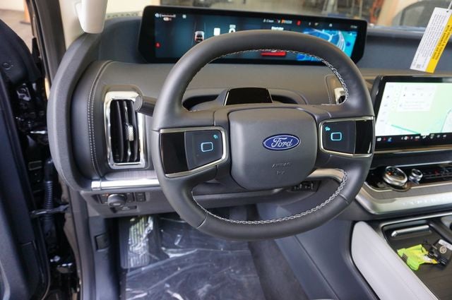 2026 Ford Expedition Platinum®