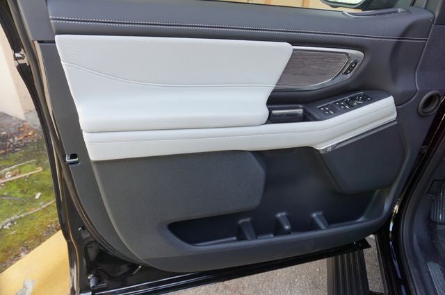 2026 Ford Expedition Platinum®