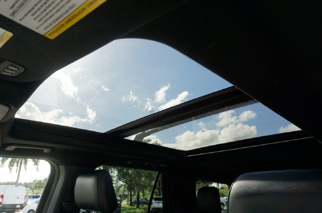 2025 Ford Expedition Base