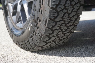 2025 Ford Expedition Base