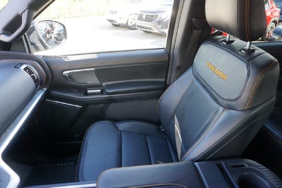 2025 Ford Expedition Base