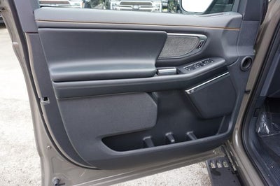 2027 Ford Expedition Tremor®