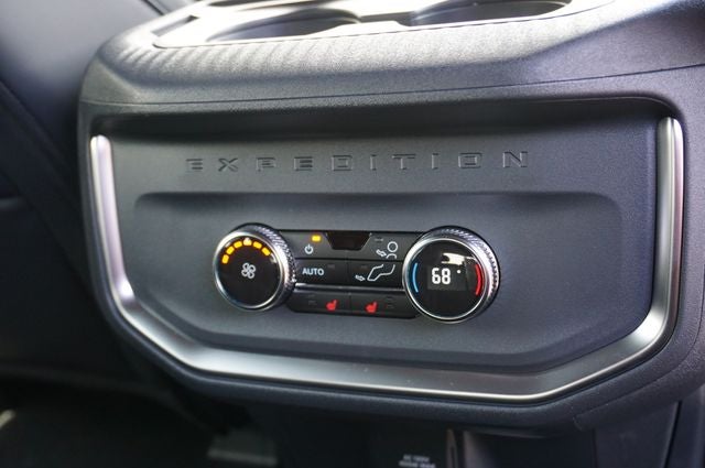 2027 Ford Expedition Tremor®