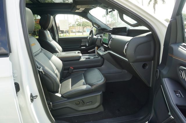 2026 Ford Expedition Tremor®