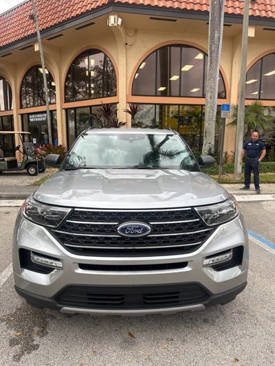 2023 Ford Explorer XLT