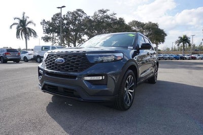 2023 Ford Explorer ST-Line