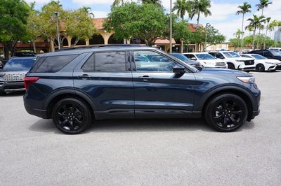2023 Ford Explorer ST-Line