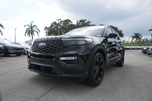 2023 Ford Explorer ST-Line