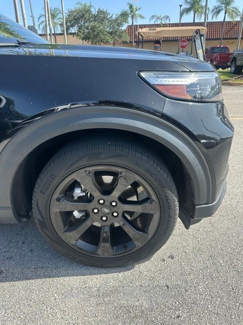 2023 Ford Explorer Base