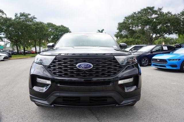 2023 Ford Explorer ST-Line