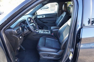 2023 Ford Explorer ST-Line
