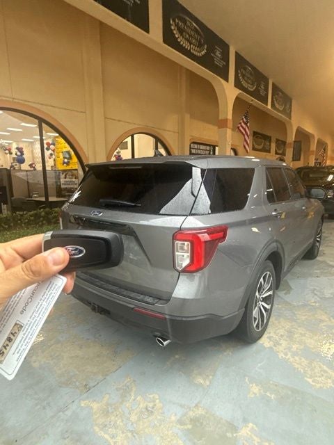 2022 Ford Explorer Base