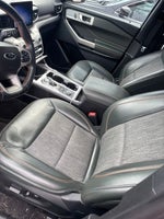 2023 Ford Explorer Base
