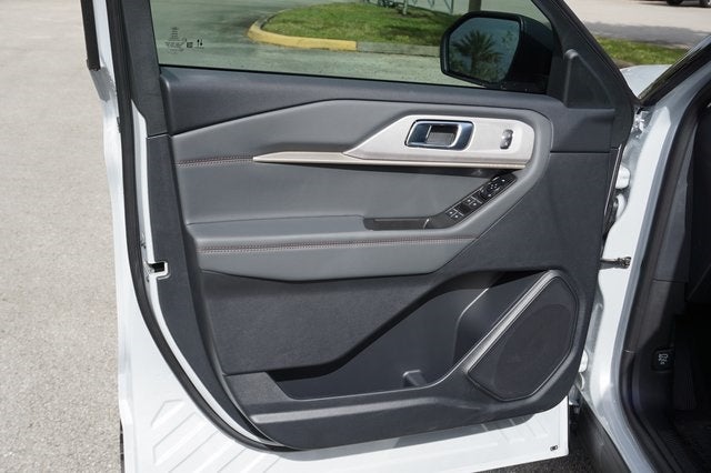 2026 Ford Explorer Active 100A