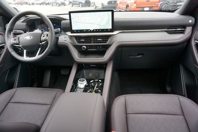 2026 Ford Explorer Platinum™
