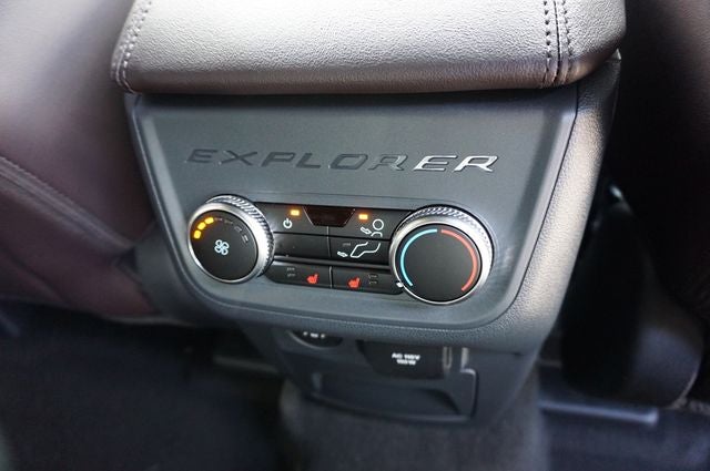 2026 Ford Explorer Platinum™