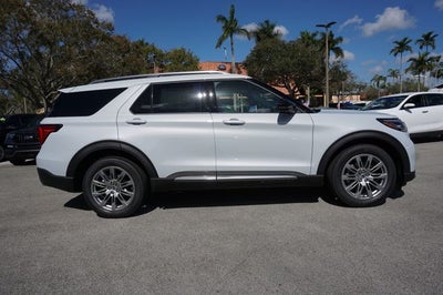 2026 Ford Explorer Platinum™