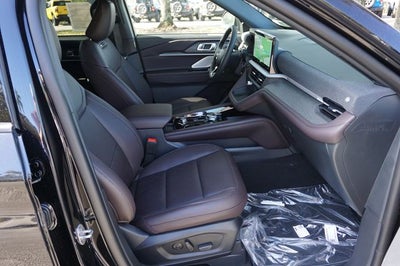 2026 Ford Explorer Platinum™