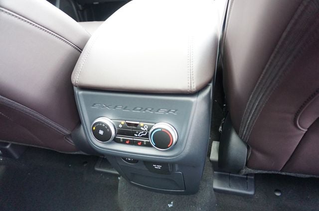 2026 Ford Explorer Platinum™