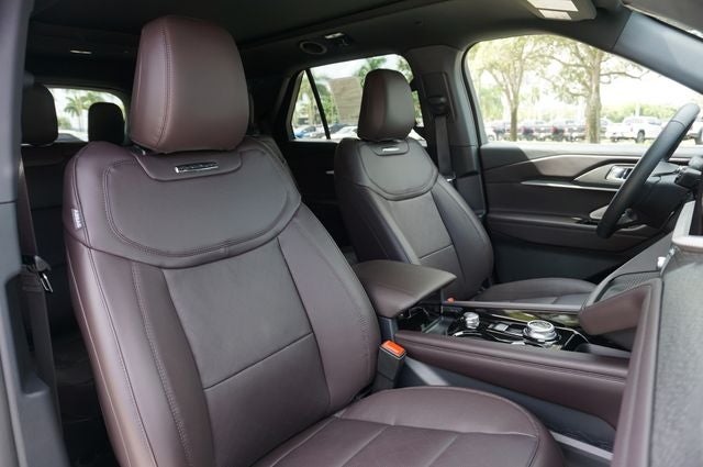 2026 Ford Explorer Platinum™