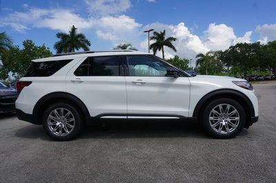 2026 Ford Explorer Platinum™