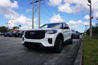 2026 Ford Explorer ST-Line