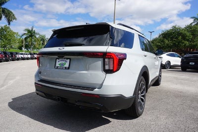 2027 Ford Explorer ST-Line