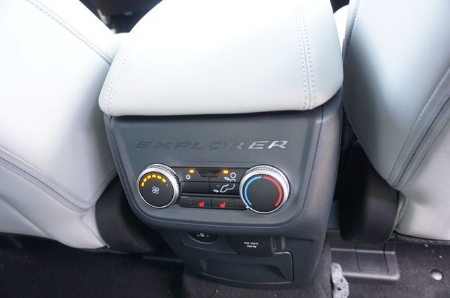 2026 Ford Explorer Platinum™