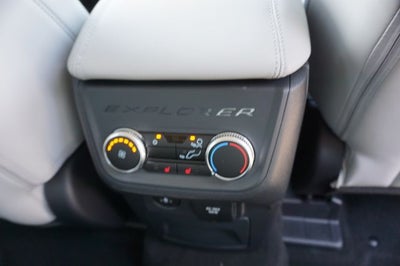 2026 Ford Explorer Platinum™