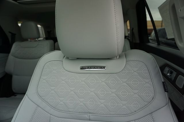 2026 Ford Explorer Platinum™