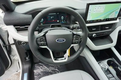 2027 Ford Explorer Platinum™