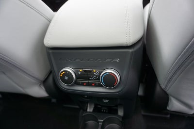 2027 Ford Explorer Platinum™