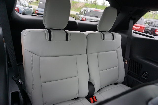 2027 Ford Explorer Platinum™