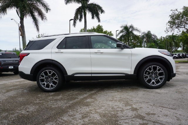 2027 Ford Explorer Platinum™