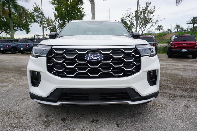 2027 Ford Explorer Platinum™