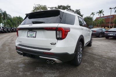2027 Ford Explorer Platinum™