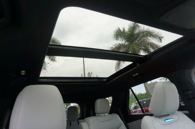 2027 Ford Explorer Platinum™
