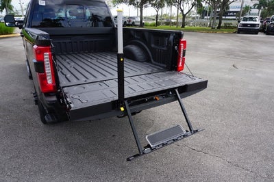 2027 Ford F-250SD F-250® Lariat®