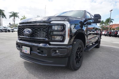 2027 Ford F-250SD F-250® Lariat®