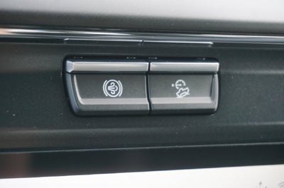 2027 Ford F-250SD F-250® Lariat®