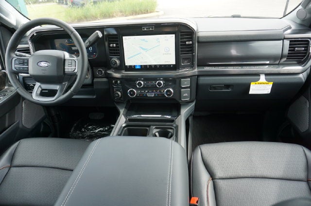 2027 Ford F-250SD F-250® Lariat®