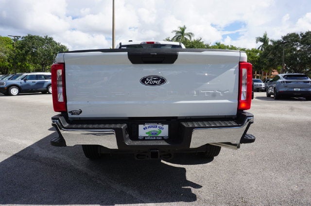 2027 Ford F-250SD Base