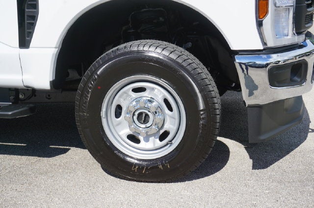 2027 Ford F-250SD Base