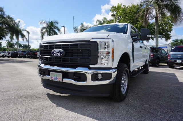 2027 Ford F-250SD Base