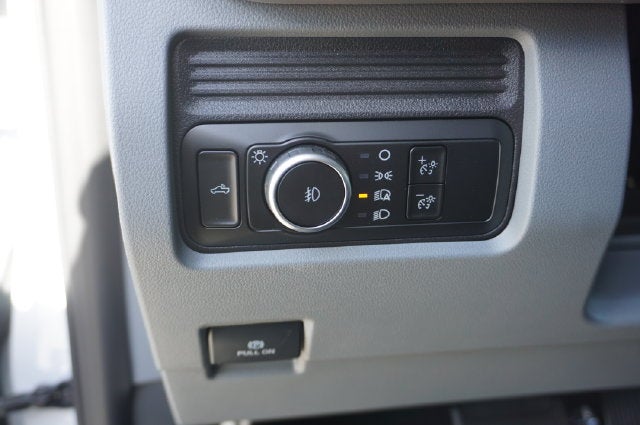 2027 Ford F-250SD F-250® XL