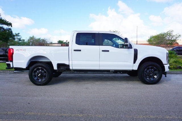 2027 Ford F-250SD F-250® XL