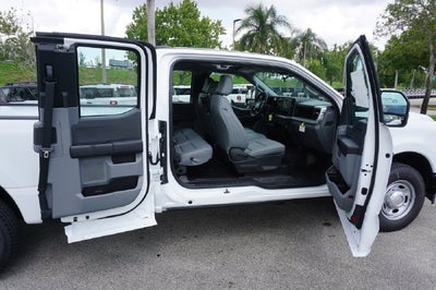 2027 Ford F-250SD Base