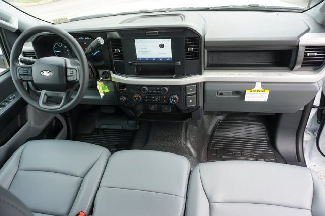 2027 Ford F-250SD Base