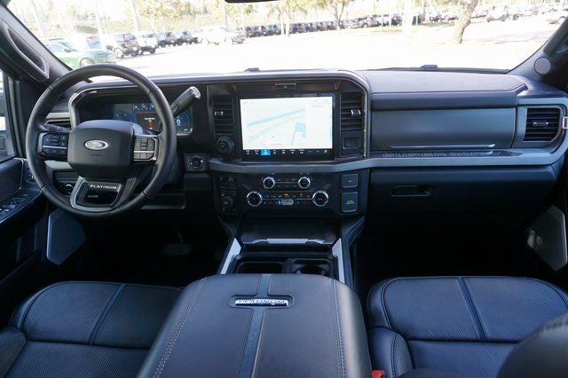 2025 Ford F-250SD Platinum